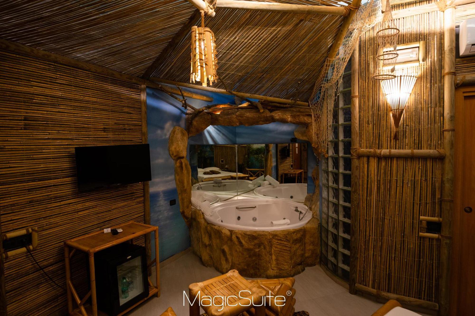 Hotel Carosello Понтеканяно Екстериор снимка