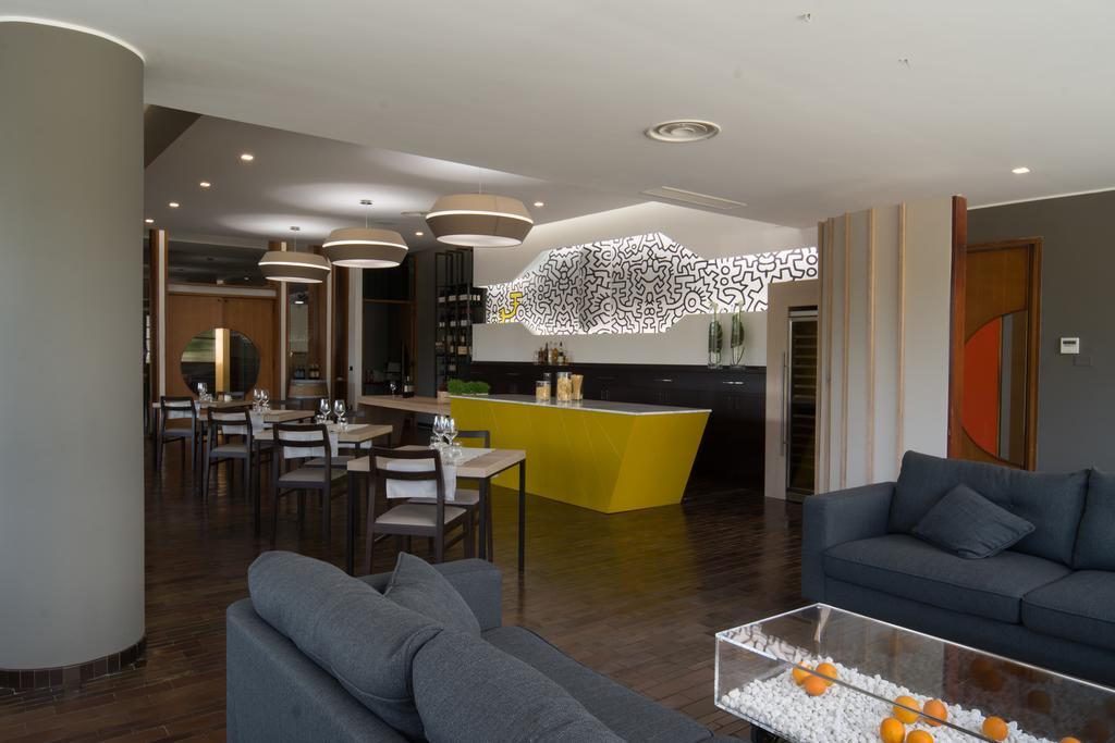 Hotel Carosello Понтеканяно Екстериор снимка